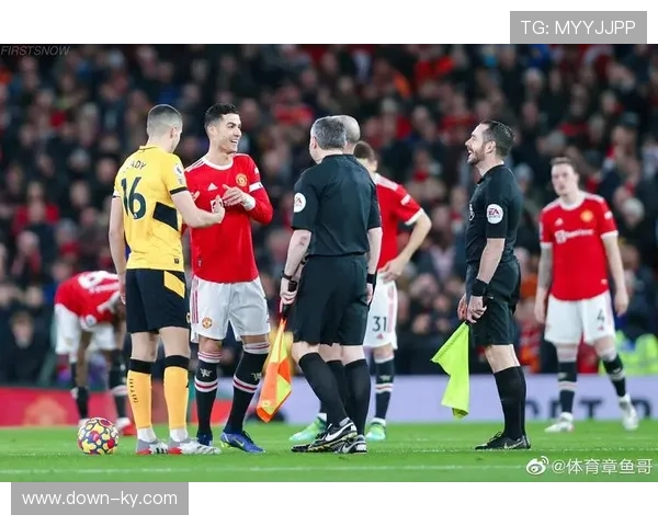狼队对阵曼联，副班长难撼客场稳定红魔